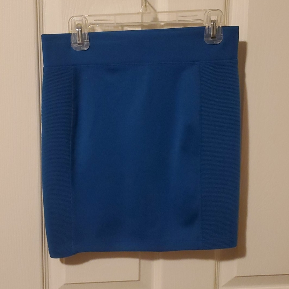 (3 for $15) Forever 21 Blue mini skirt